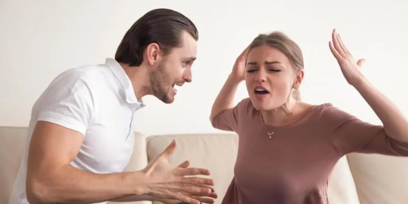 Điềm báo khi mơ thấy cãi nhau với đồng nghiệp